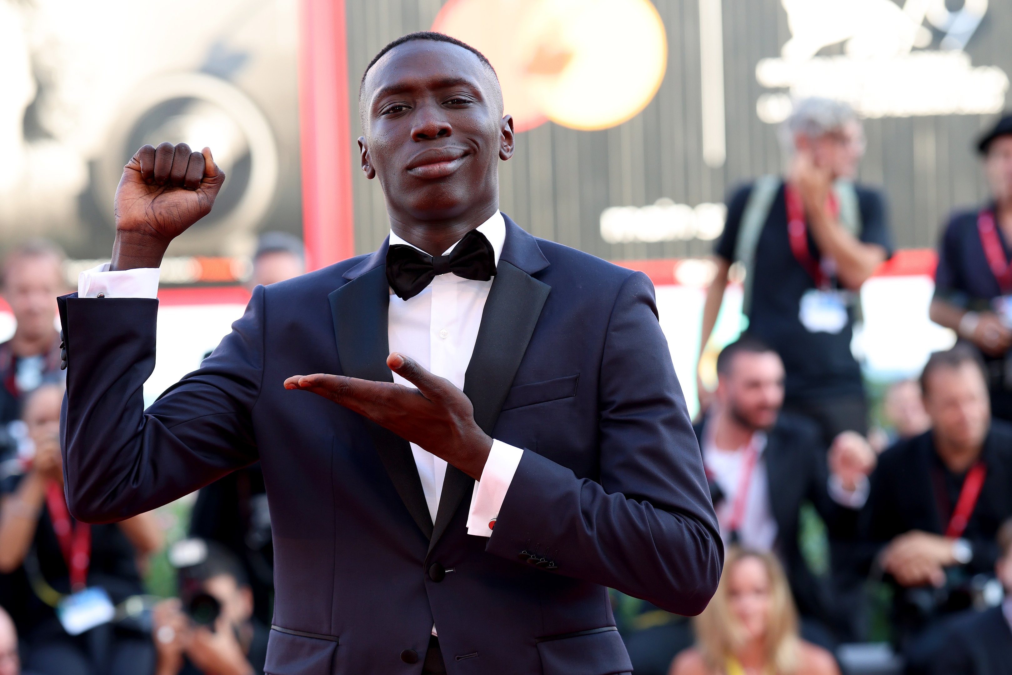 Mais seguido do TikTok, influenciador ganha mais de US$ 900 milhões com 'venda silenciosa'