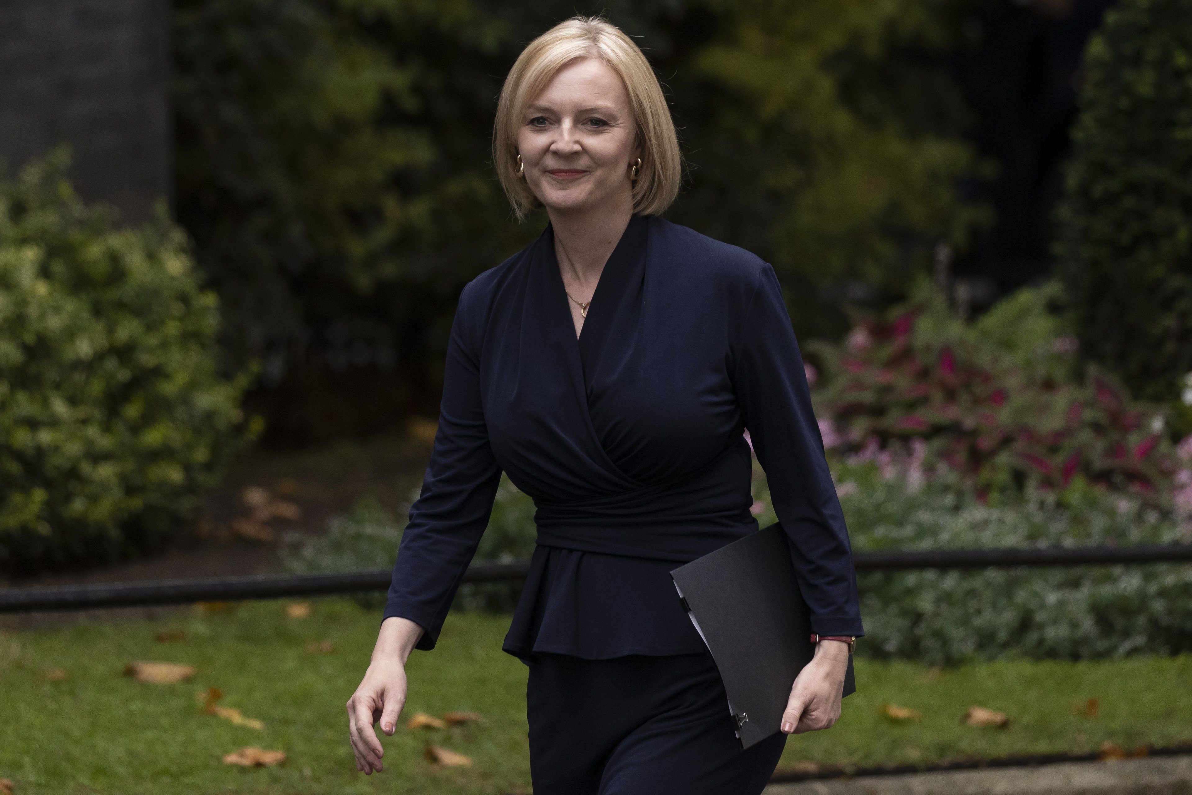 Liz Truss diz ter plano ousado para a economia crescer no Reino Unido