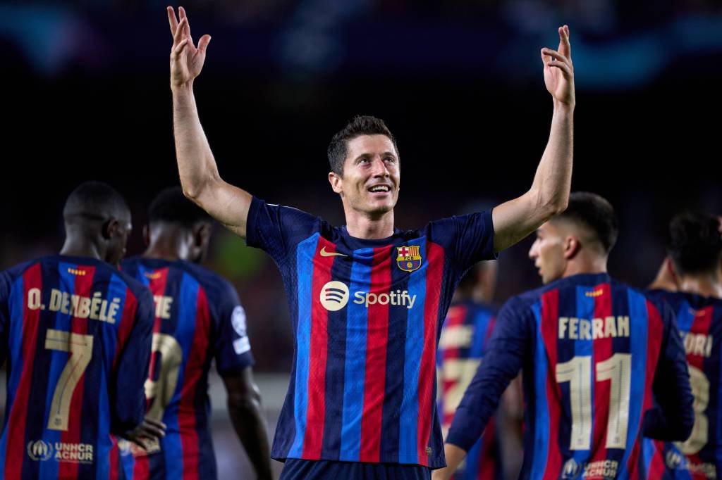 Barcelona: Embalado após conquistar a Supercopa da Espanha, o Barcelona busca o seu segundo título na temporada (Alex Caparros/Getty Images)