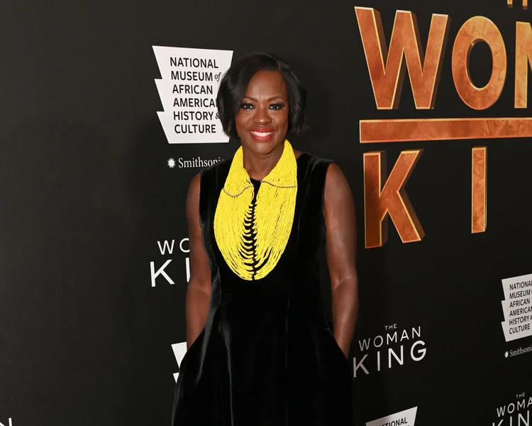 A atriz Viola Davis no lançamento do filme "A Mulher Rei". (Shannon Finney/Getty Images)