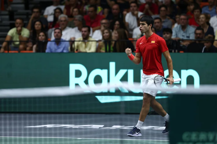 Espanha termina em primeiro no Grupo B, deixando o Canadá na segunda colocação (Oscar J. Barroso/Europa Press/Getty Images)