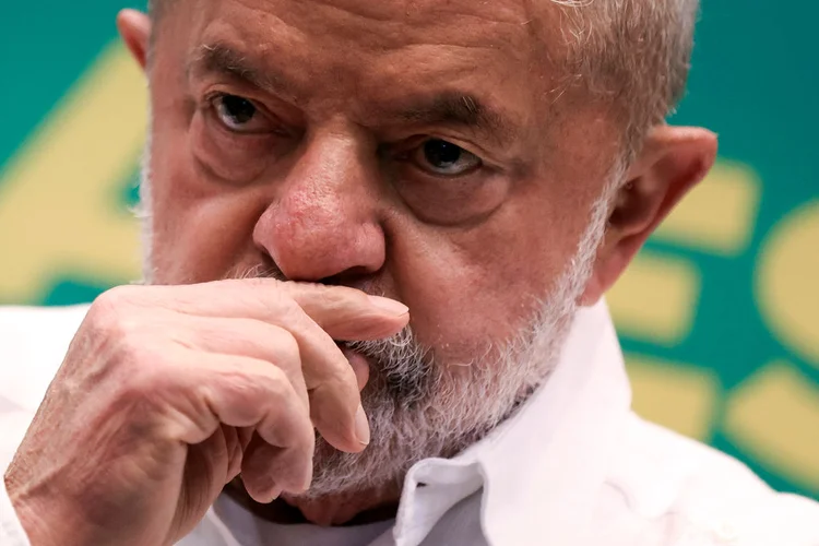 RIO DE JANEIRO, BRAZIL - SEPTEMBER 30: Former president of Brazil and Candidate of Worker’s Party (PT) Luiz Inácio Lula Da Silva gestures during a press conference at Pestana Hotel two days before presidential elections on September 30, 2022 in Rio de Janeiro, Brazil. (Photo by Buda Mendes/Getty Images) (Buda/Getty Images)