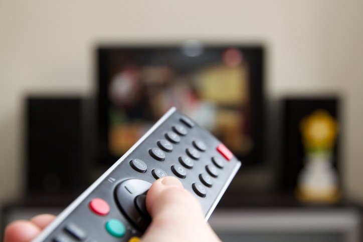 TV, internet e telefone: vale a pena contratar o combo ou avulso?