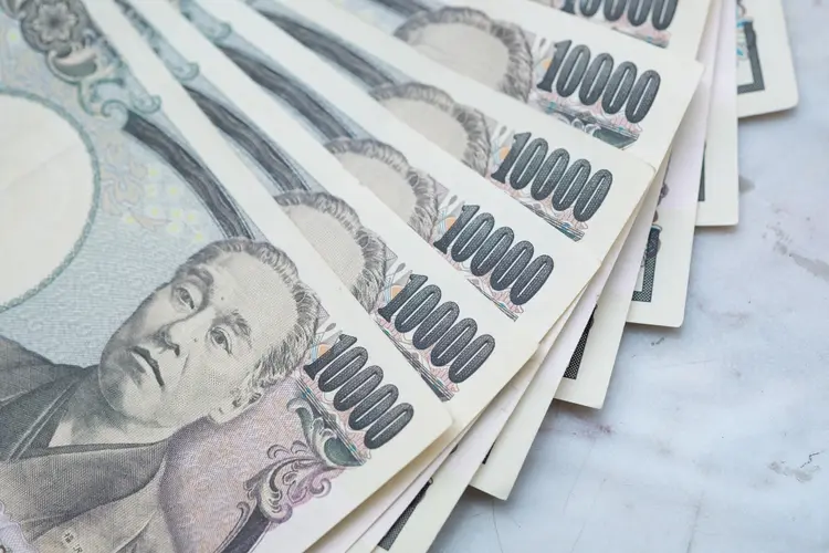 10000 Japanese Yen notes (GettyImages/Reprodução)