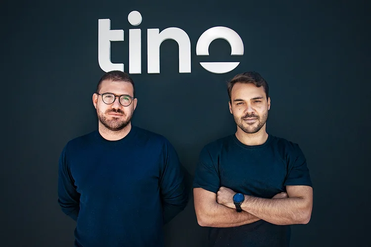 Luis Eduardo Cascão e Pedro Sônego de Oliveira, fundadores da TruePay: fintech muda de nome para atingir mais PMEs (TruePay/Divulgação)