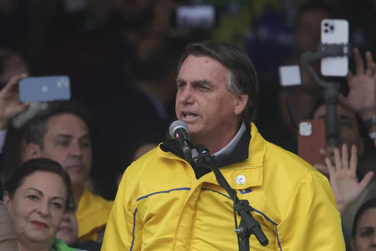 "Eu estou 'full time' até as eleições. O que está sendo discutido é uma grande motociata pelo Brasil no dia 1º de outubro", disse o Presidente. (SILVIO AVILA/AFP/Getty Images)