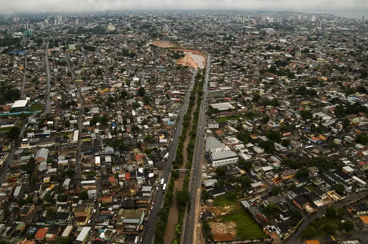 Manaus: cidade enfrenta apagão durante o domingo, 14 (Anderson Coelho/Getty Images)