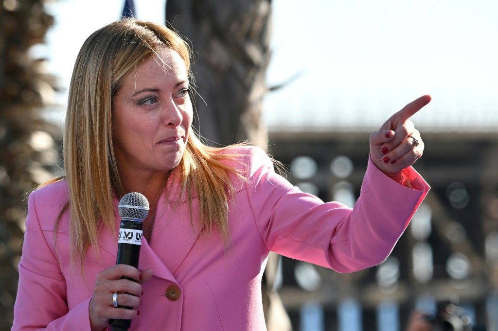 Meloni diz que Ucrânia pode contar com a Itália