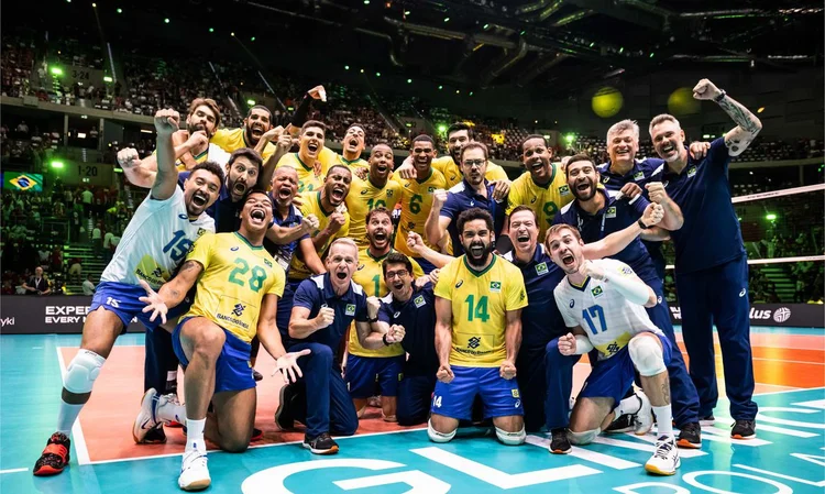 Seleção brasileira de vôlei no final de 2022: equipe garantiu vaga nos Jogos Olímpicos de Paris (FIVB/Reprodução)