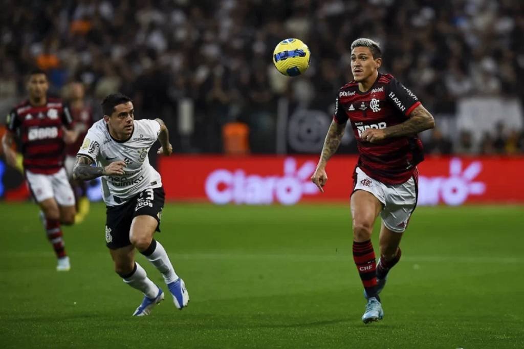 Jogo entre Corinthians e Flamengo termina em empate de 0 a 0