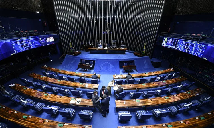 Se Lula não negociar um acordo político com os parlamentares, não haverá votos para aprovar a PEC, dizem integrantes dessas siglas (Edilson Rodrigues/Agência Senado)