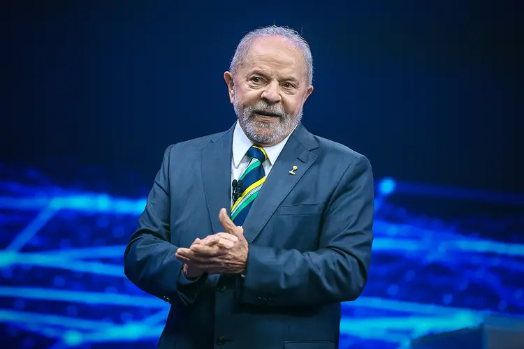 Lula chegou ontem à noite a Brasília para fazer uma espécie de "giro pelos poderes" (Ricardo Stuckert/Divulgação)