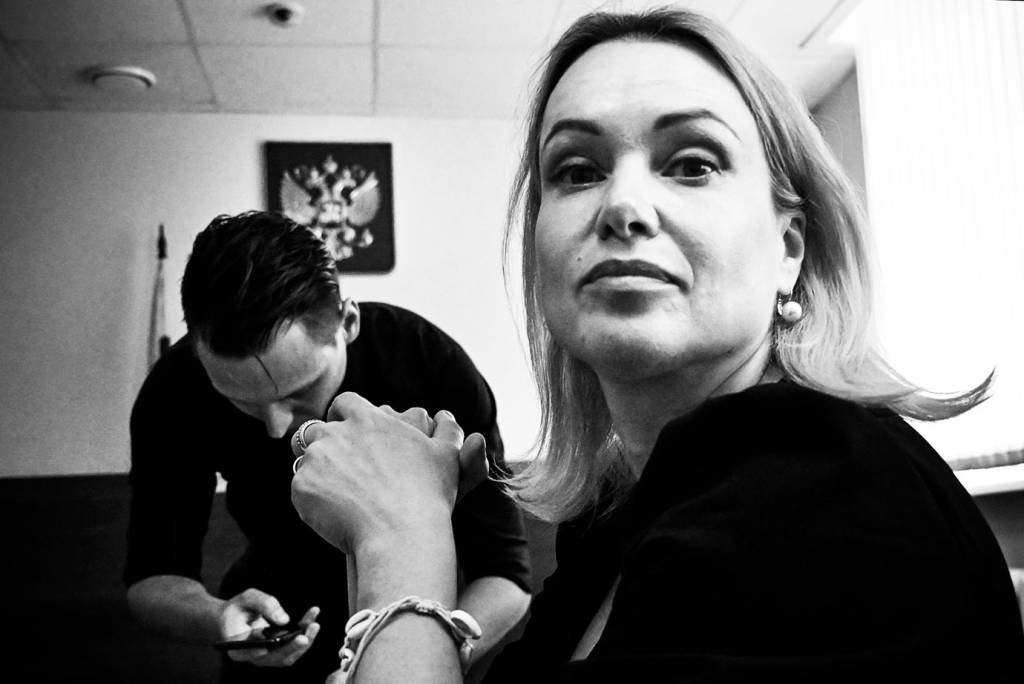 Marina Ovsyannikova: jornalista se tornou conhecida após protestar contra a ação militar russa na Ucrânia durante um programa de TV ao vivo (ALEXANDER NEMENOV/Getty Images)
