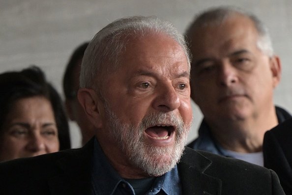 Temer sugere a Lula "palavras de tranquilização" durante a transição