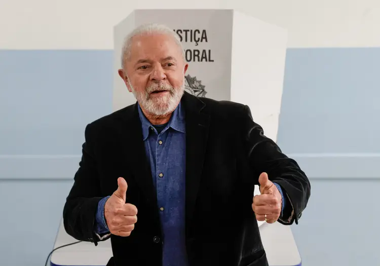 Segundo turno de Lula foi apontado como estratégico para a conclusão de um plano de governo (Alexandre Schneider/Getty Images)