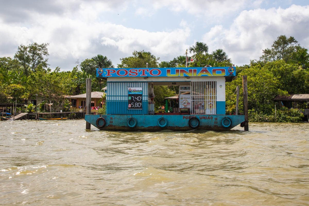 Abaetuba no Pará - Amazonia - barcos - ribeirinhos - ribeirinhas - casas

Foto: Leandro Fonseca
data: outubro 2022