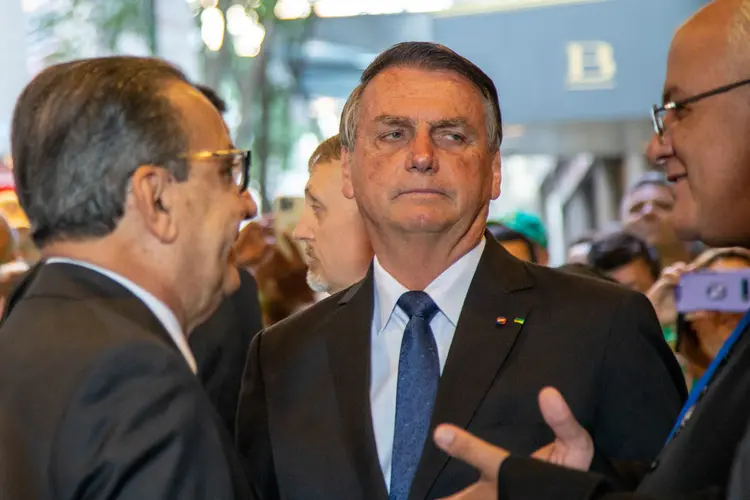 Bolsonaro: o ex-presidente alega dores abdominais (Leandro Fonseca/Exame)