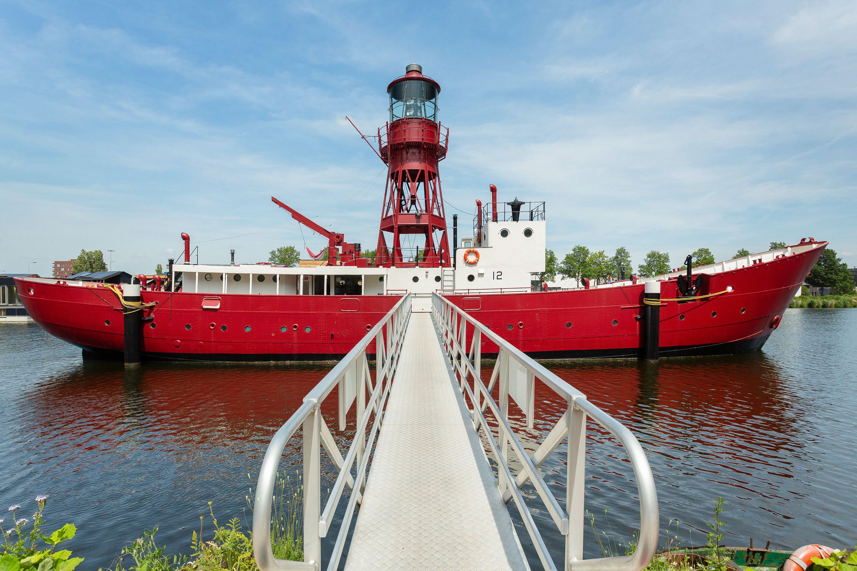 Lightship-Amsterdam-1-UX