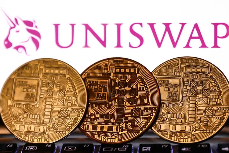 Corretora de criptoativos Uniswap anunciou parceria com a finech Moonpay (NurPhoto/Getty Images)