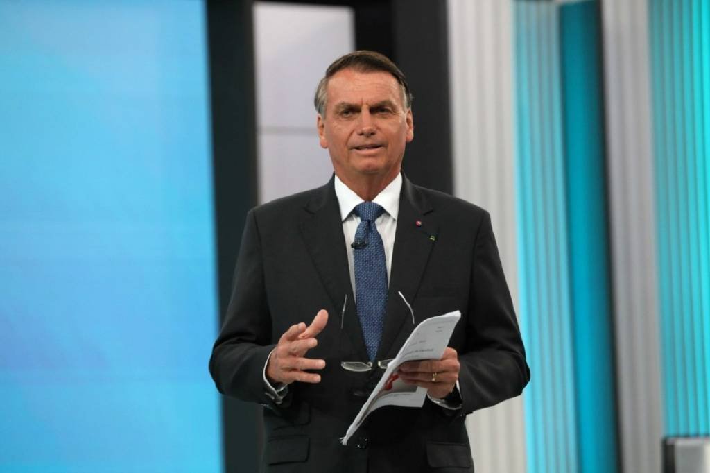 “Quem tiver mais voto domingo, leva”, diz Bolsonaro após debate da Globo