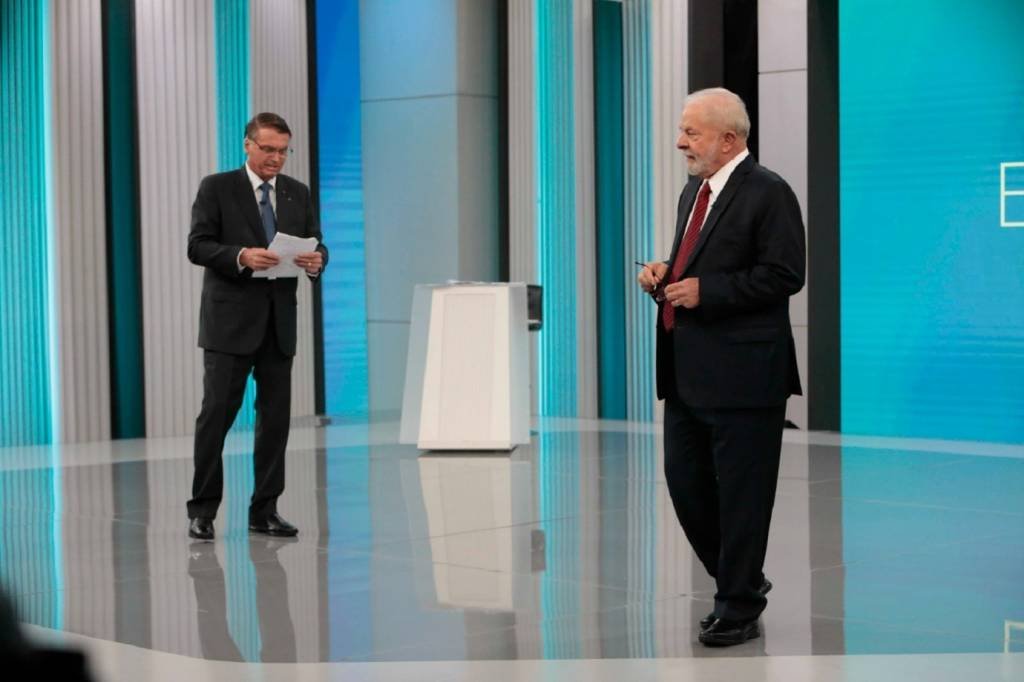 Lula sobre Bolsonaro: 'não vou fazer perseguição sistemática contra ninguém'