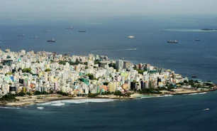 Imagem referente à matéria: Maldivas vai investir US$ 9 bilhões para criar hub de criptomoedas; valor supera PIB do país