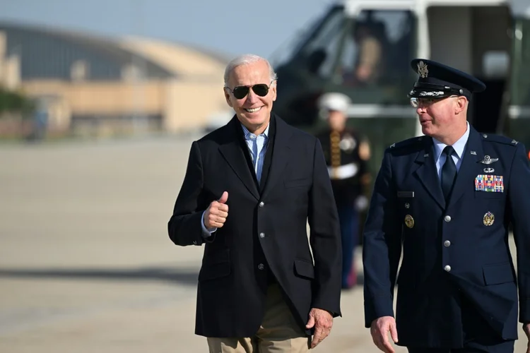 Segundo Biden, seu plano econômico está demonstrando resultados (AFP/AFP Photo)