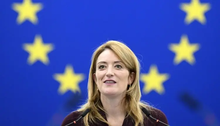 A presidente do Parlamento Europeu, Roberta Metsola, em Estrasburgo, em 18 de outubro de 2022 (AFP/AFP Photo)