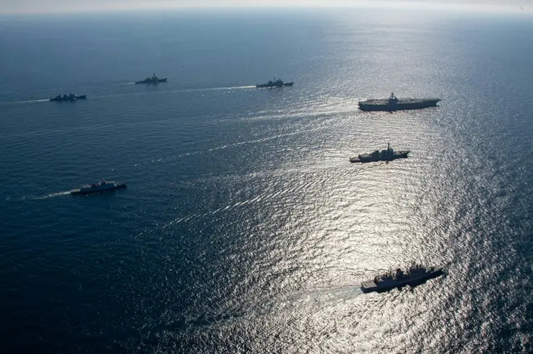 Força naval: A classificação leva em conta navios de guerra, como submarinos, porta-aviões, anfíbios, corvetas e fragatas que compõem o arsenal de cada marinha (AFP/AFP Photo)