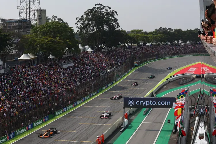 A distância total do Circuito de Hungaroring é de 4,38 km e será disputado em 70 voltas (Beto Issa/Fórmula 1/Governo de SP/Flickr)