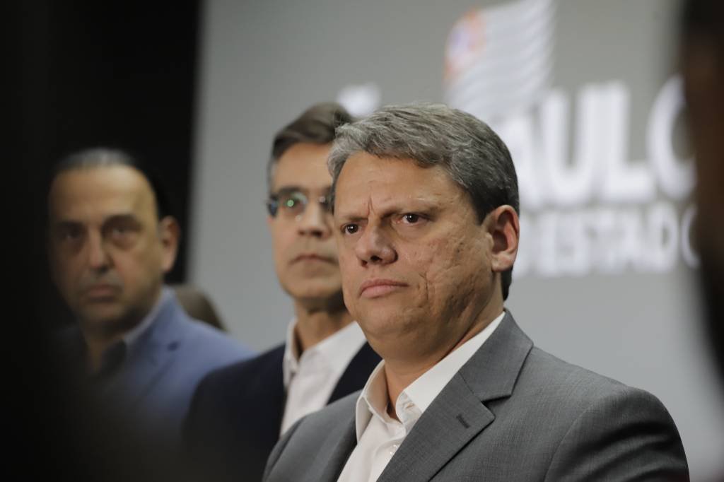 Tarcísio anuncia criação de 'supersecretaria' que vai reunir quatro pastas