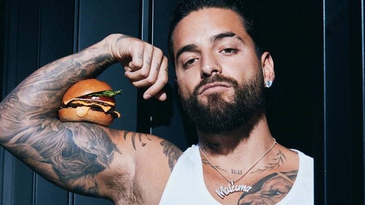 Maluma lança "Dembow", sua marca digital de hambúrgueres e hot dogs