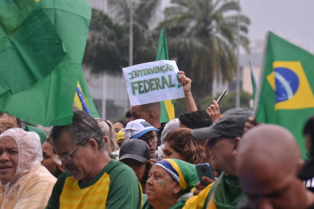 Protestos contra o PT em todo o Brasil (Agência Estado/Exame)