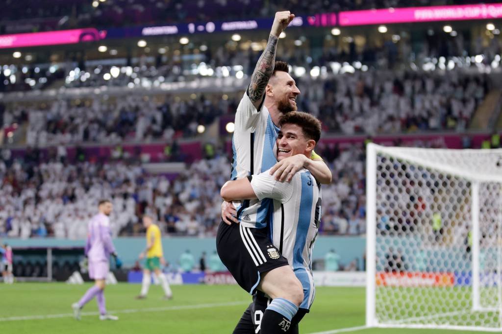 Liderados pelo craque Lionel Messi, os argentinos buscam retornar a uma semifinal de copa, algo que não acontece desde 2014. (David S. Bustamante/Soccrates/Getty Images)