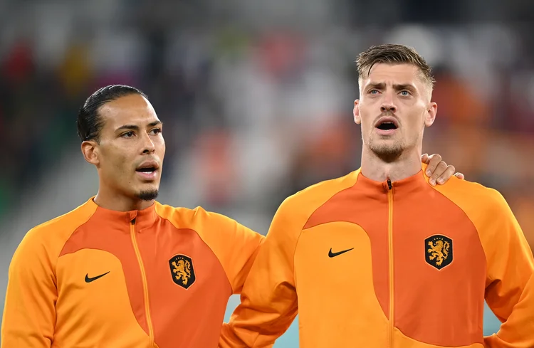 Após se classificar em primeiro do grupo A, a Holanda chega para o confronto como uma das favoritas  para avançar de fase (Claudio Villa/Getty Images)