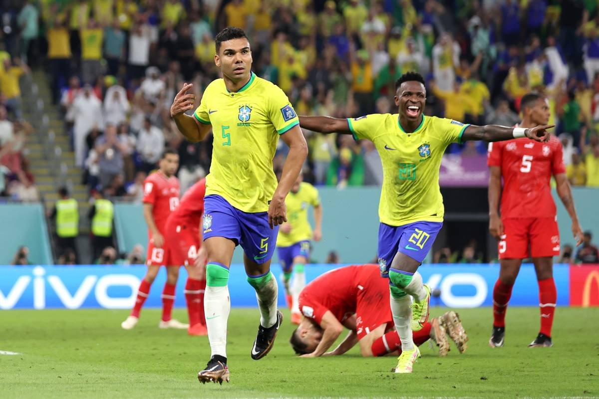 Jogadores da seleção brasileira recebem salários milionários; veja