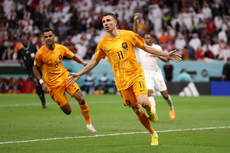 As oitavas de final da Copa do Mundo iniciarão no próximo sábado, 3 (Julian Finney/Getty Images)