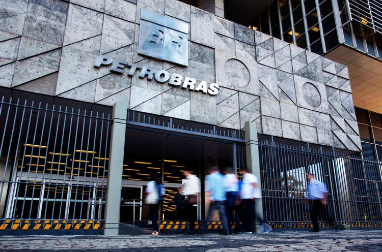 Petrobras: notícias apontam que a nova diretoria da estatal tem planos para alterar o PPI (MAURO PIMENTEL/Getty Images)