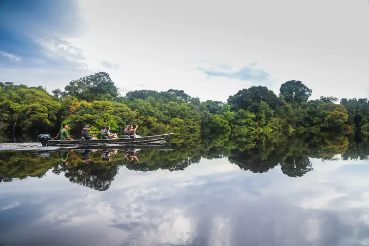 Turistas na Expedição Katerre, na Amazônia (Leandro Fonseca/Exame)