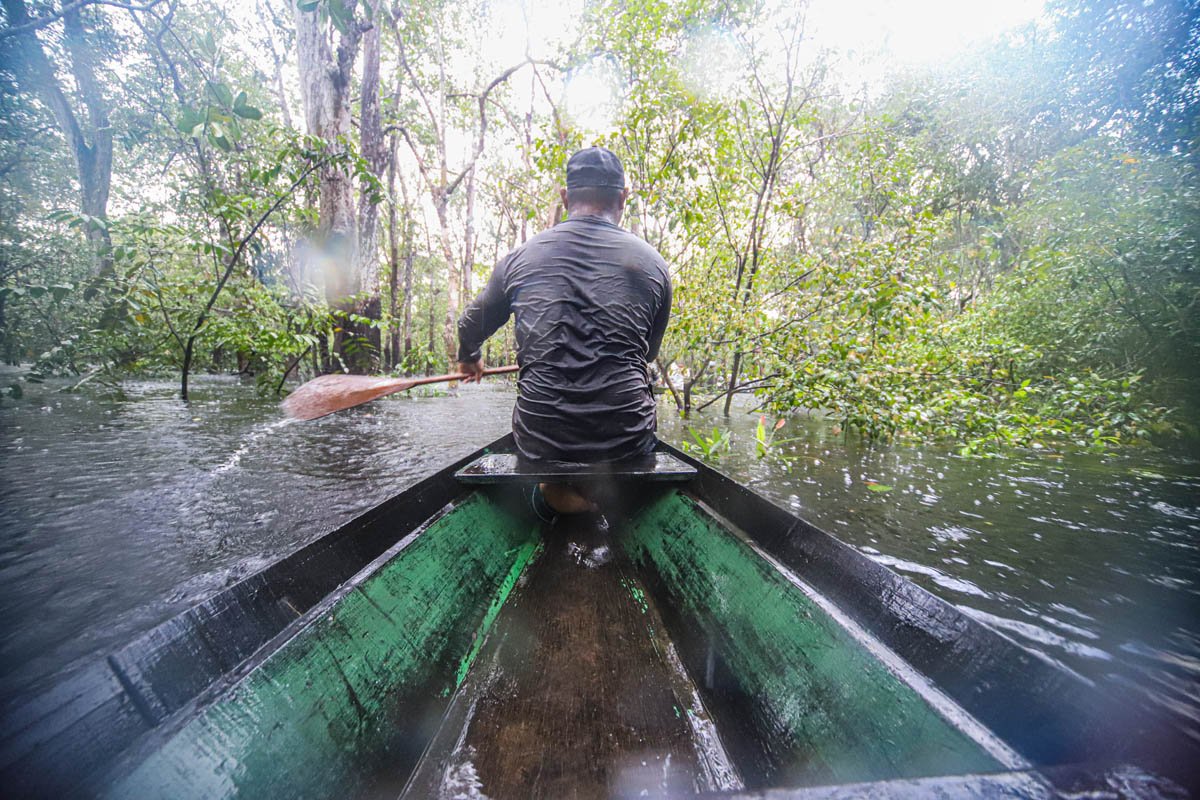 Ribeirinhas do Parque Nacional do Jau - ICMBIO - Rio Jaú - Amazonia - AM - Rio Negro - Selva - Expedição Katerre - Natureza - 

foto: Leandro Fonseca
data: 04/2022