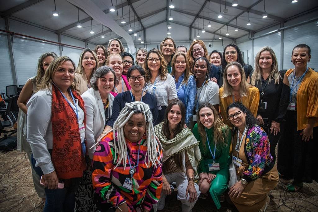 De executivas a ativistas: Janja se une a mulheres na COP27 e visa atuação para equidade de gênero