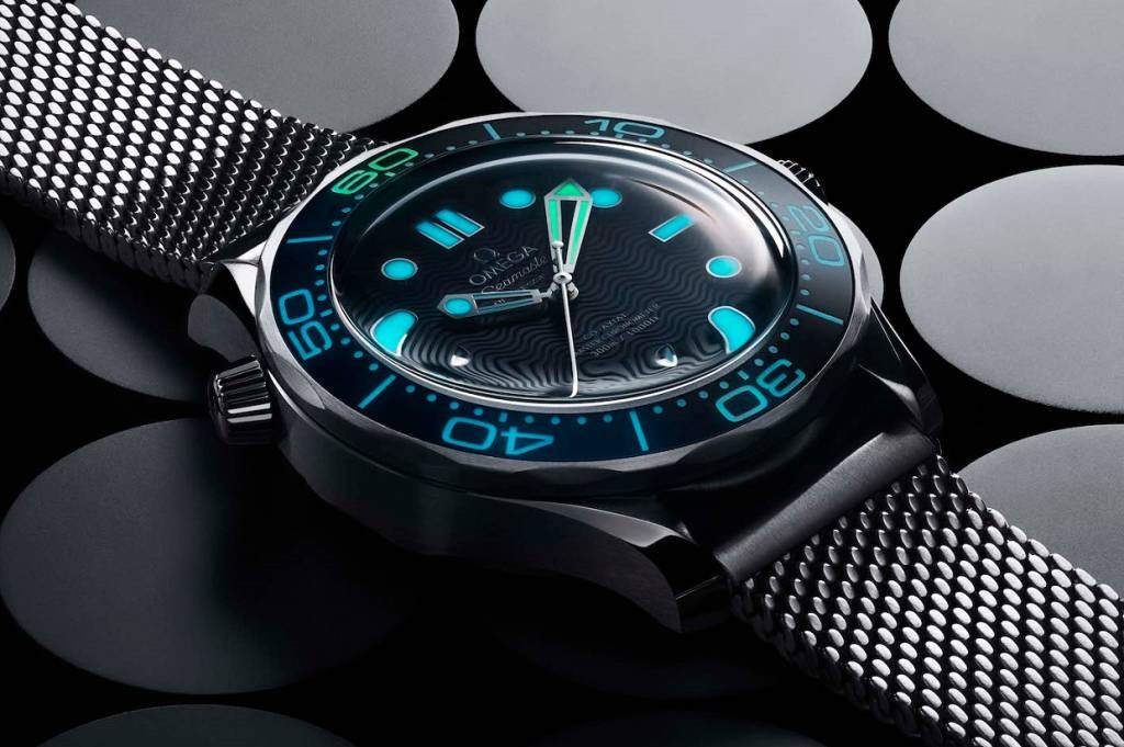 Omega Seamaster Diver 300M 60 Years of James Bond Omega Seamaster Diver 300M 60 Years of James Bond