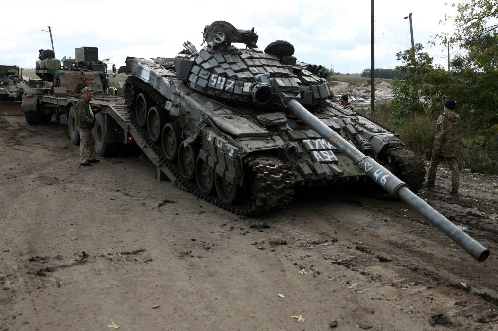Em junho, quando as forças russas tomaram o controle da região de Lugansk (leste), Zelensky afirmou que a Ucrânia perdia "de 60 a 100 soldados por dia (W.G. Dunlop/AFP Photo)