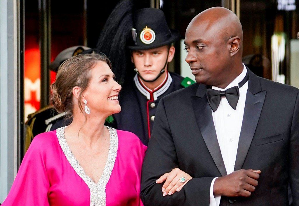 Princesa Martha Louise da Noruega e seu noivo, Durek Verrett (AFP/AFP)
