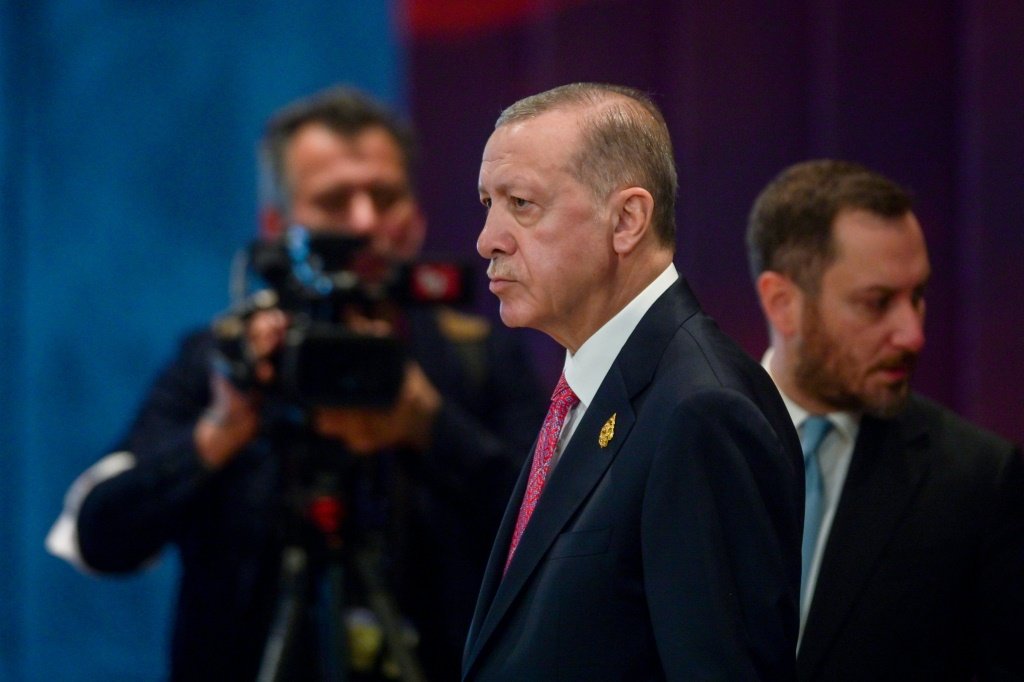 EUA e Rússia pedem moderação da Turquia nos ataques à Síria