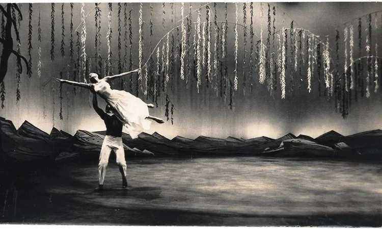 Apresentação da companhia Alvin Ailey, 1963. (J. Peter Happe/Agência Brasil)