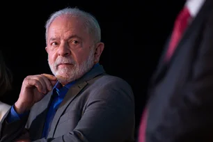 Imagem referente à matéria: Lula critica crise do Pix: ‘Nenhum ministro poderá fazer portaria que crie confusão’