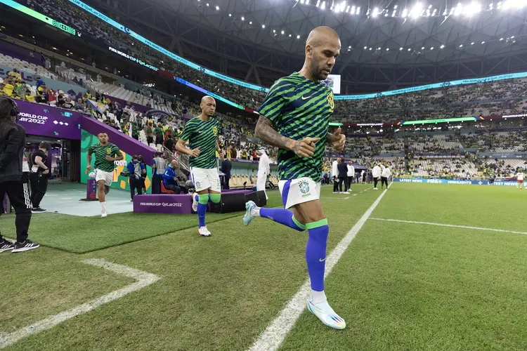 Brasil: Daniel Alves entra para história da seleção nesta sexta (Lucas Figueiredo/CBF/Flickr)