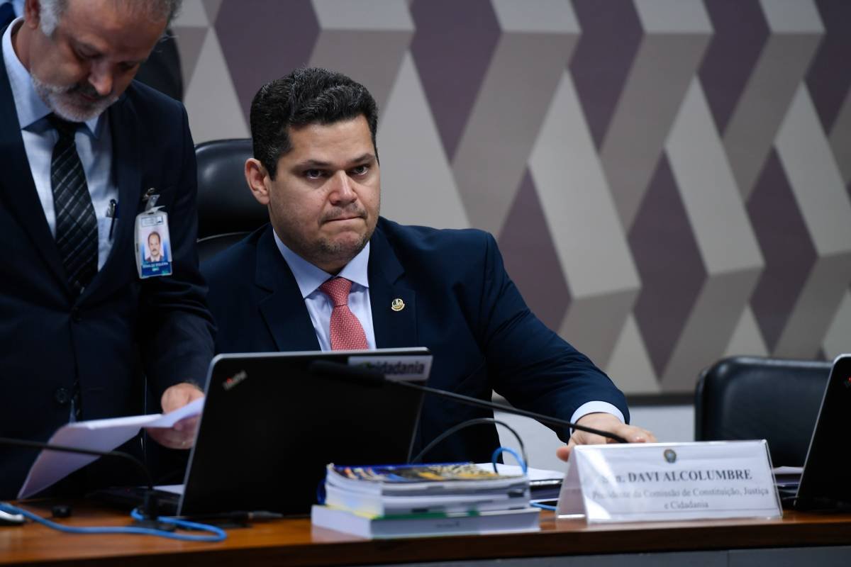 Sem acordo, Davi Alcolumbre cancela sessão do Congresso que analisaria  vetos - Diário do Poder