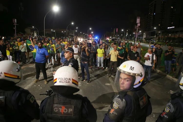 Protestos antidemocráticos em Brasília: atentado com bomba tem ao menos 6 envolvidos (WILTON JUNIOR/Estadão Conteúdo)